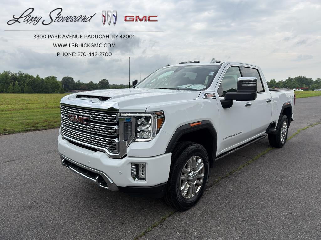 2022 GMC Sierra 2500 HD Denali in Summit White — front three-quarter view