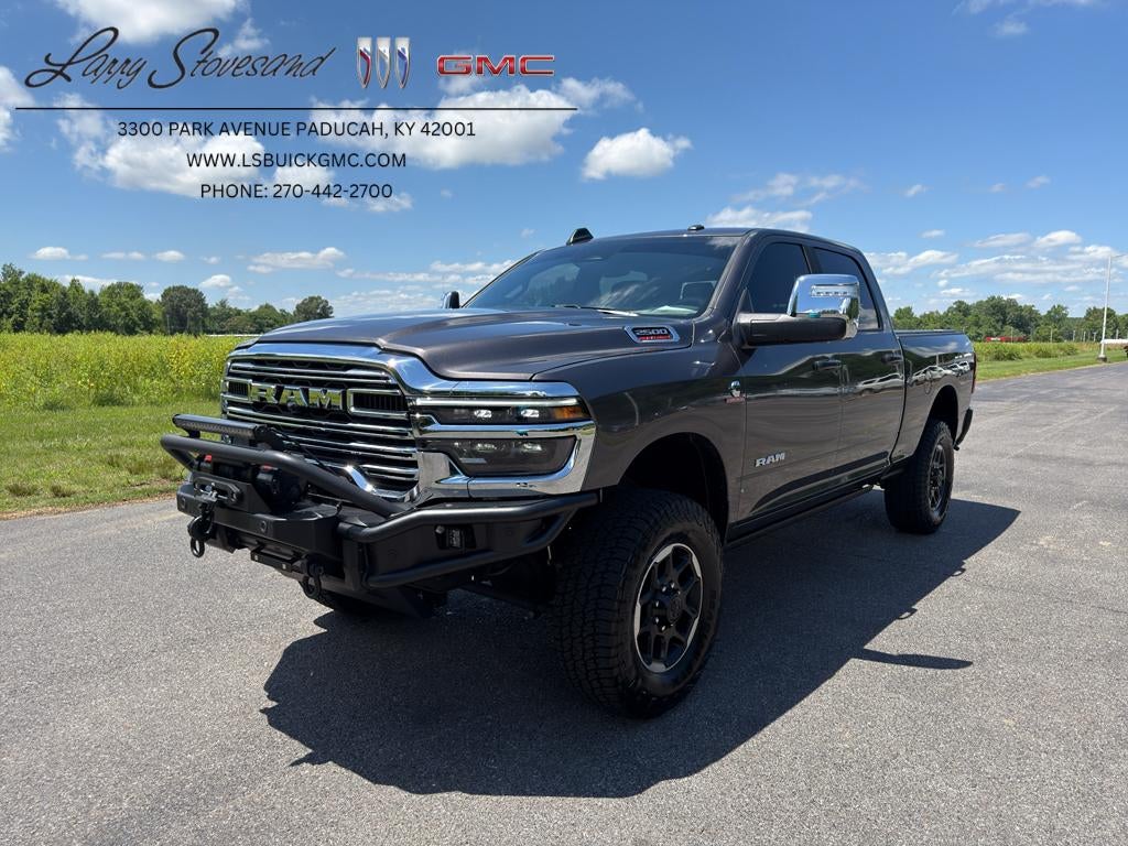 2025 RAM 2500 Laramie Crew Cab 4x4 6'4" Box in Gray — front three-quarter view