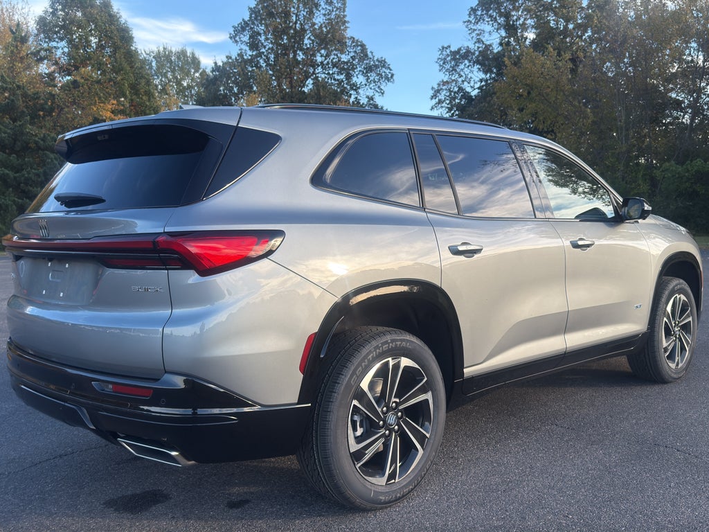 2026 Buick Enclave — detail view